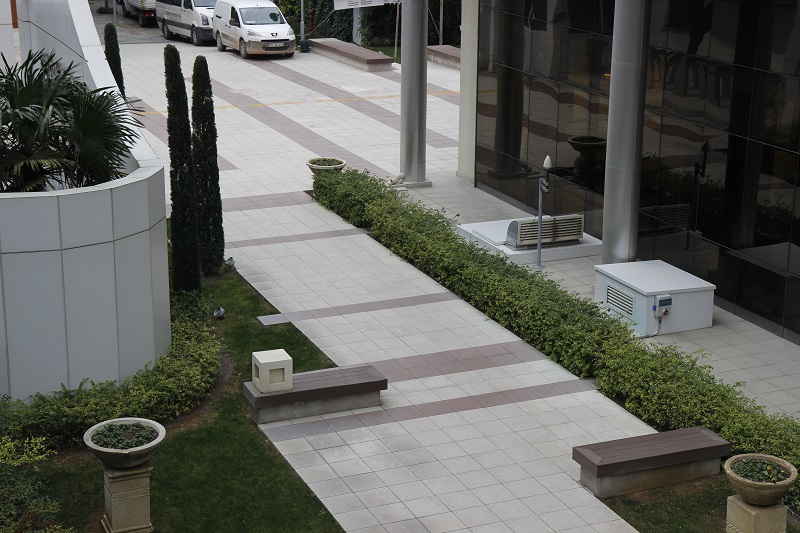 Tek Tabakalı Terrazzo Karo Kullanım Alanları ve Avantajları